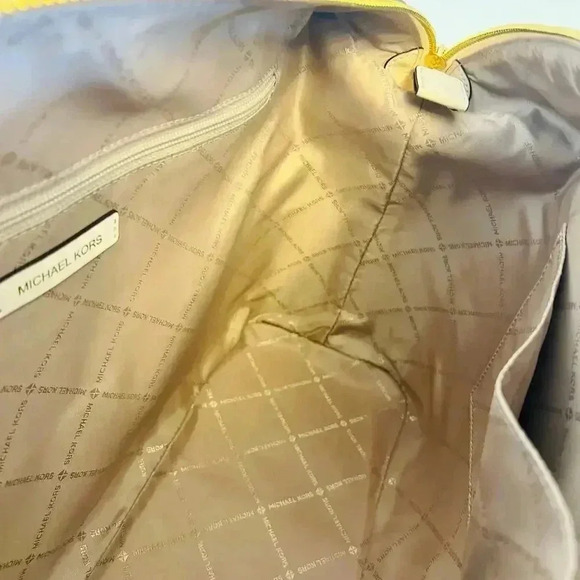 Michael Kors Cream Satchel Bag - Picture 7 of 9